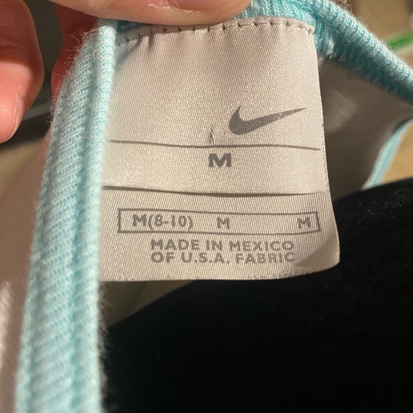 Vintage Nike tank size medium - Picture 2 of 2
